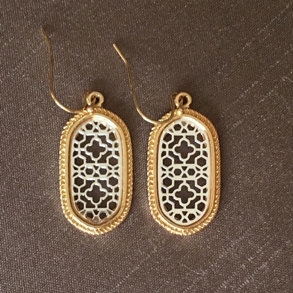 Boho Moroccan Filigree Oval Earrings - Picture 7 of 8